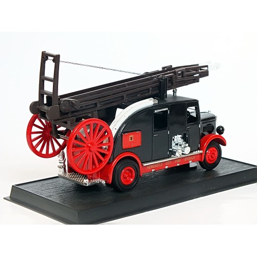 Leyland FK9 Fire Engine "Newcastle City Fire Brigade" (1939)  - Del Prado, 1:43