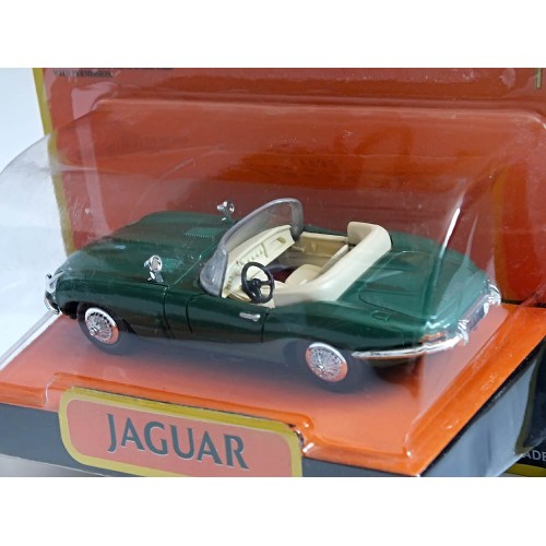 Jaguar E-Type Cabriolet (1961) - NewRay, 1:43